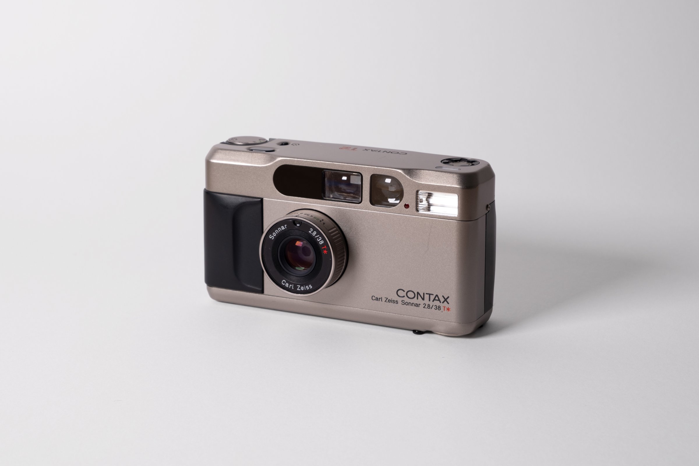 Contax T2